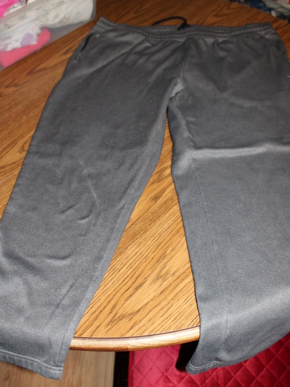 Old Navy Men's Charcoal Gray Jogger Sweatpants
